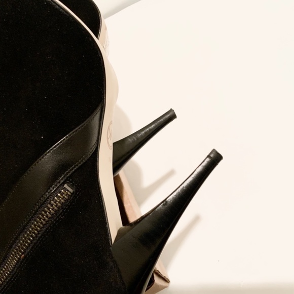 MICHAEL KORS DELANEY OVER THE KNEE TALL BLACK SUEDE LEATHER BOOTS - Wore Once! 8 - Picture 10 of 10